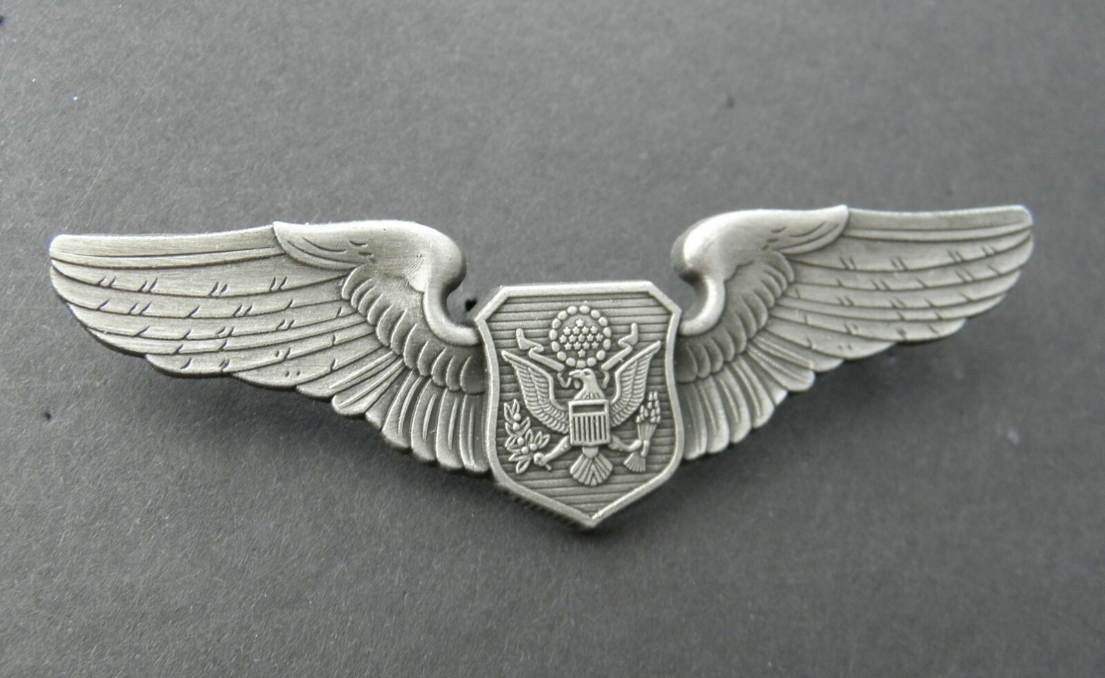 US AIR FORCE OFFICER BASIC AIRCREW WINGS LAPEL HAT PIN BADGE 3 INCHES AIR CREW