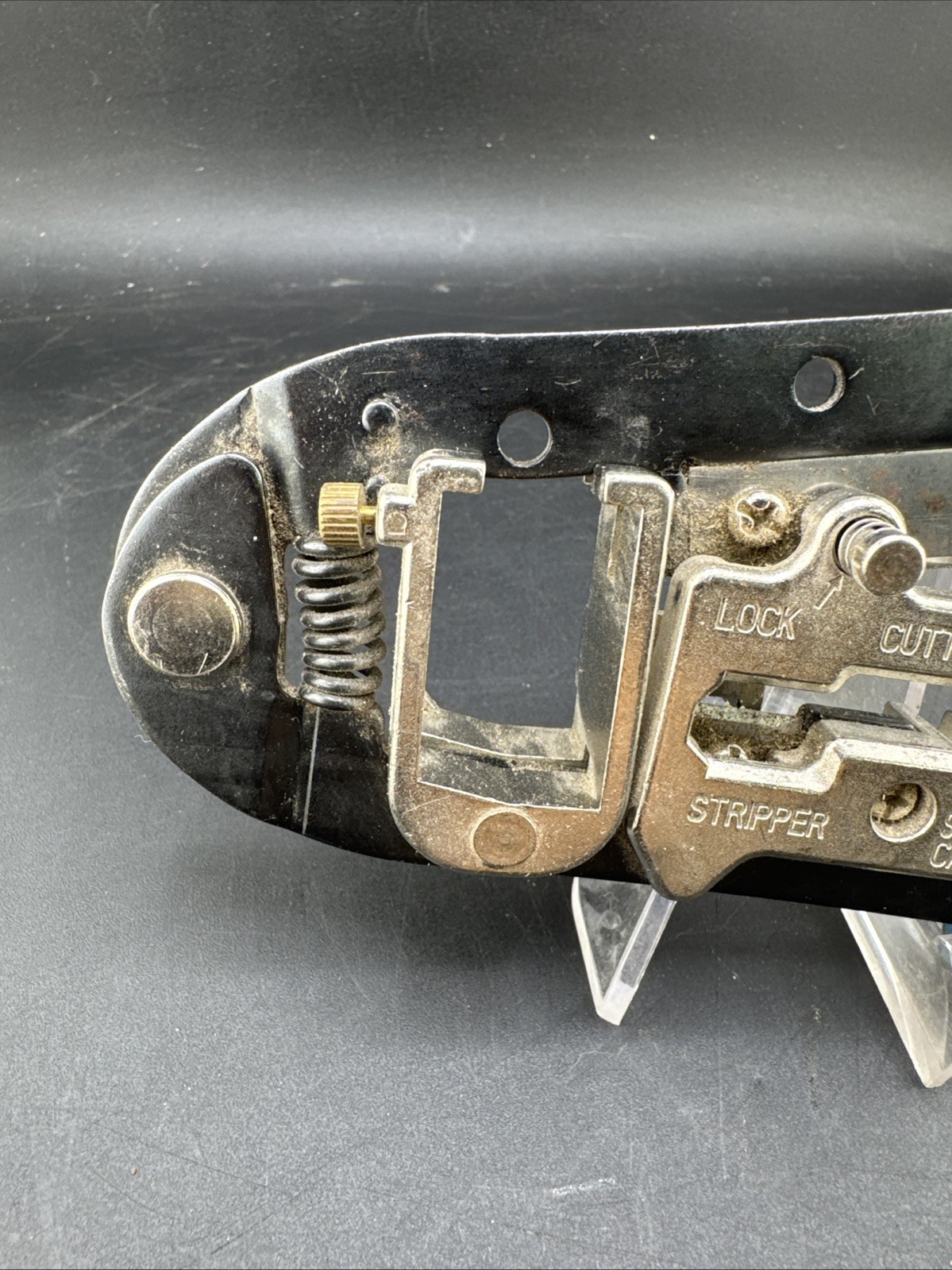 Vintage Blue Handle Wire Stripper Cutter Tool Cat5 Lock Cutter Stripper