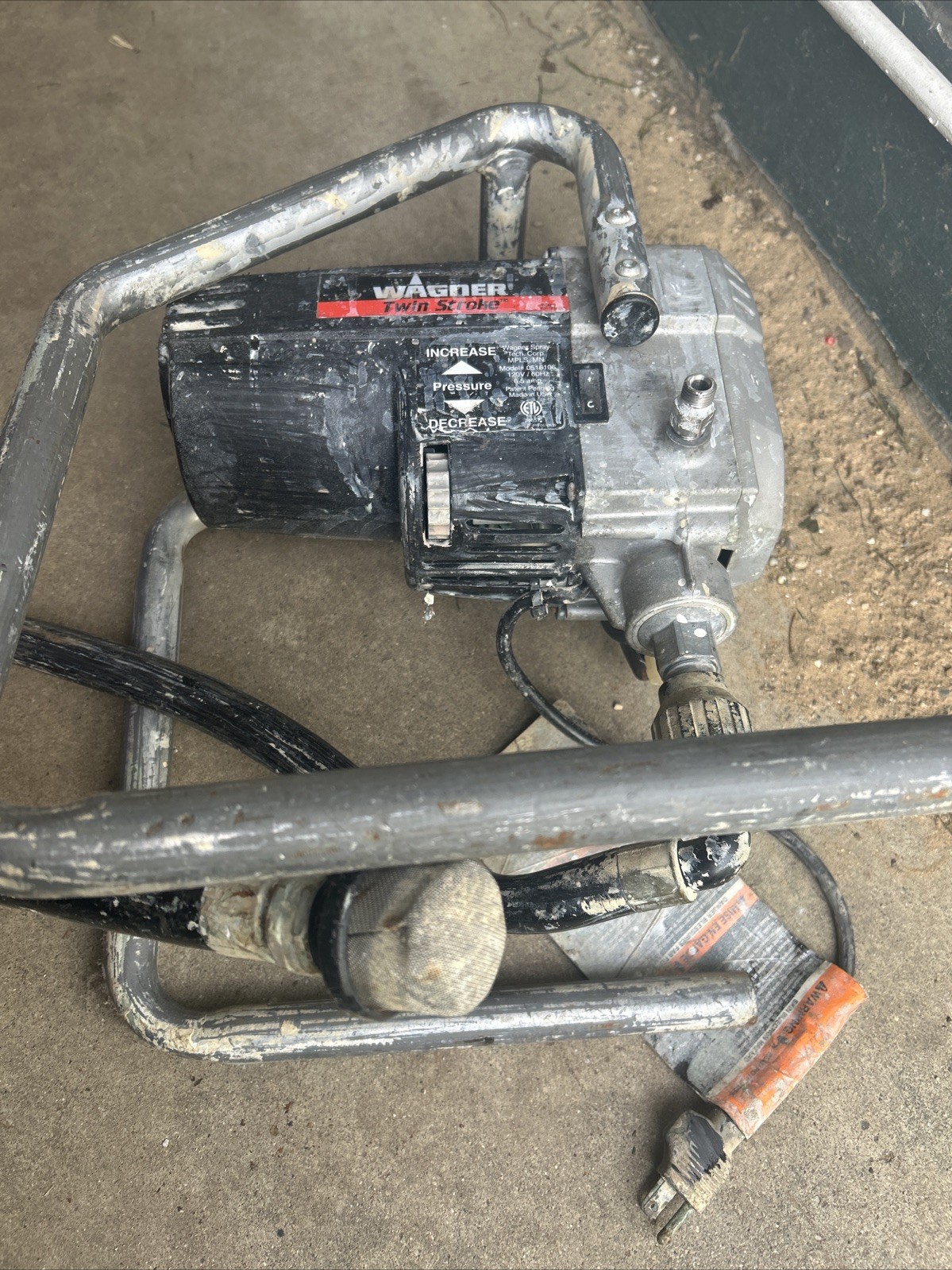 WAGNER TWIN STROKE PISTON PAINT PUMP 9140S