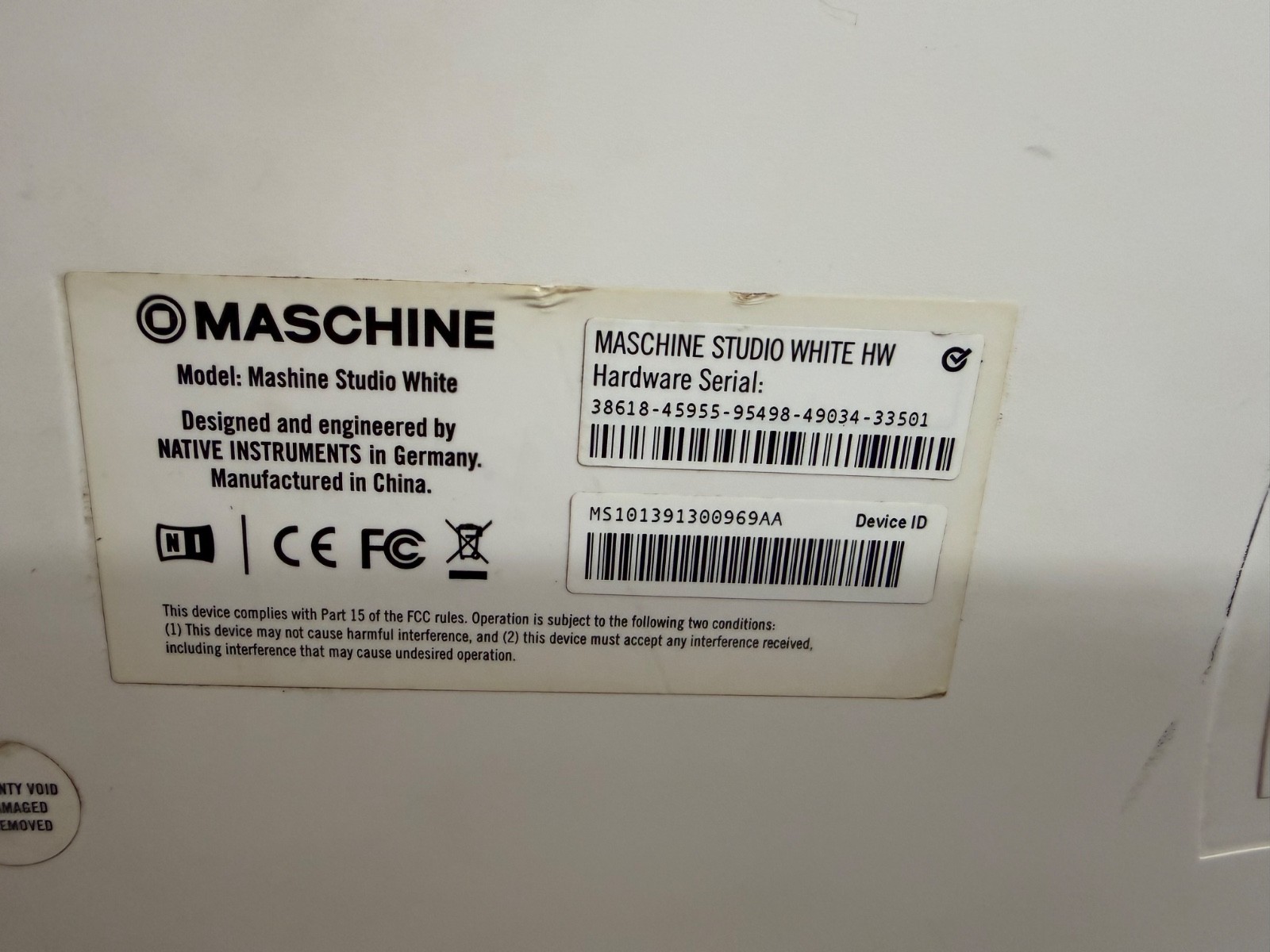Native Instruments Maschine Studio