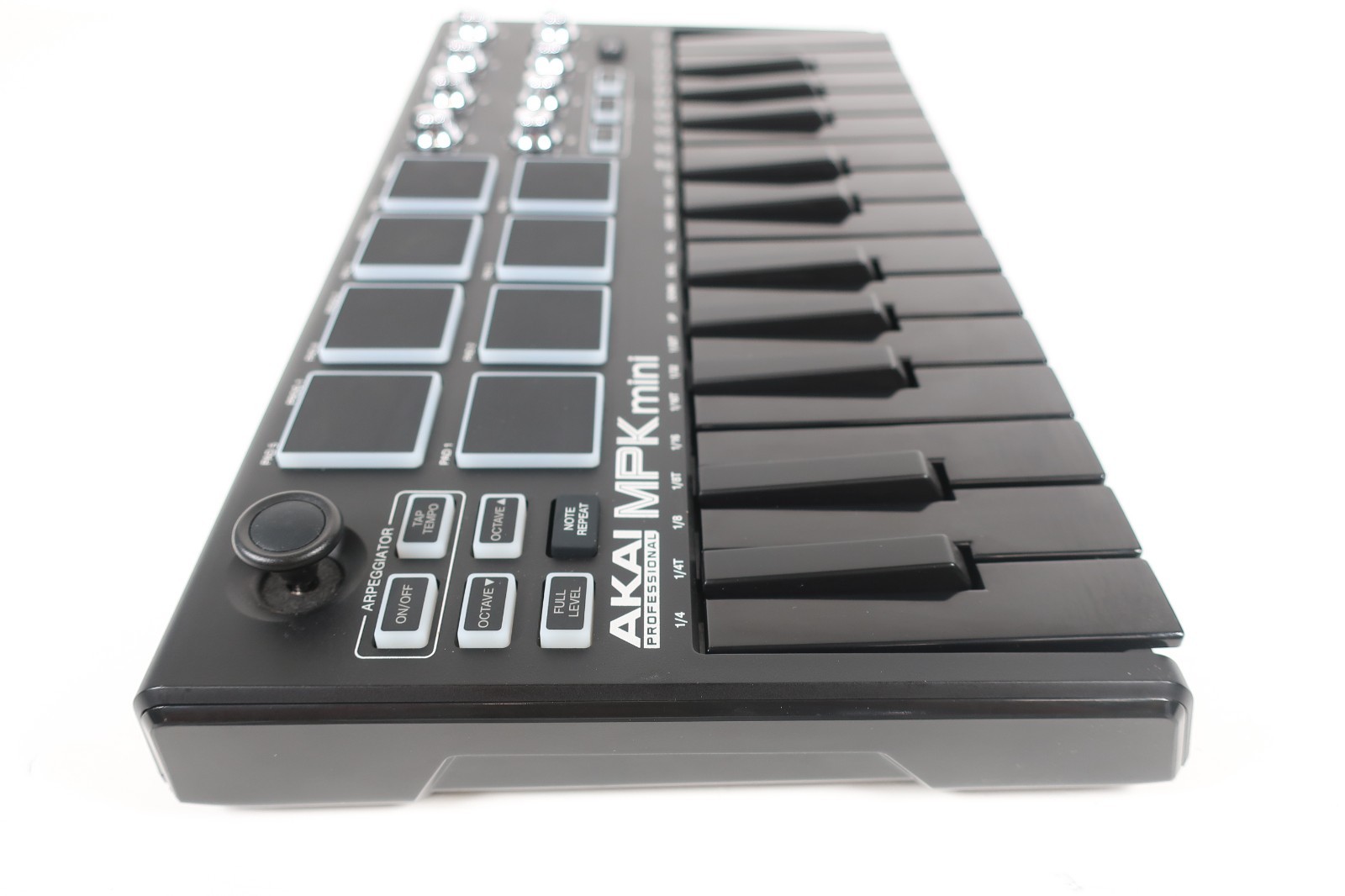 AkaiProfessionalMPKMini Special Edition25-Key MIDI Controller Black w/ USB Cable