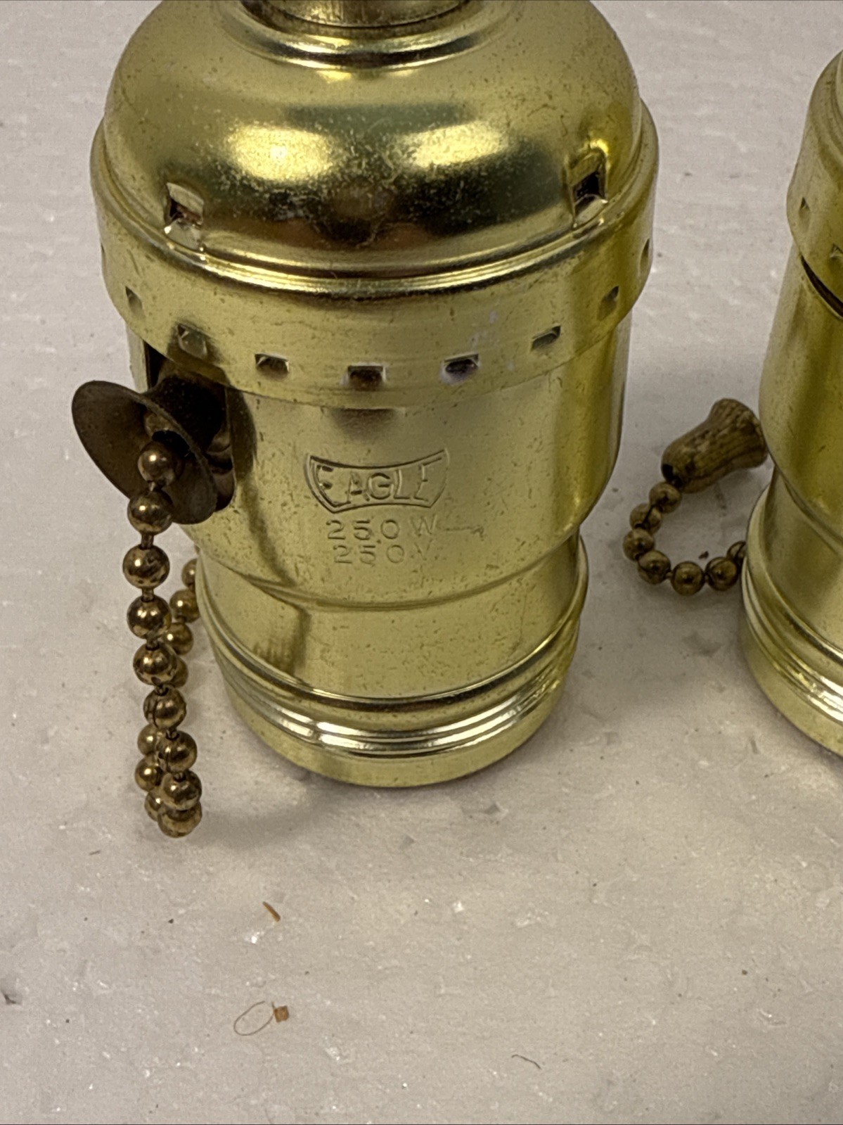 Eagle Pull Chain Sockets 960ABD NOS