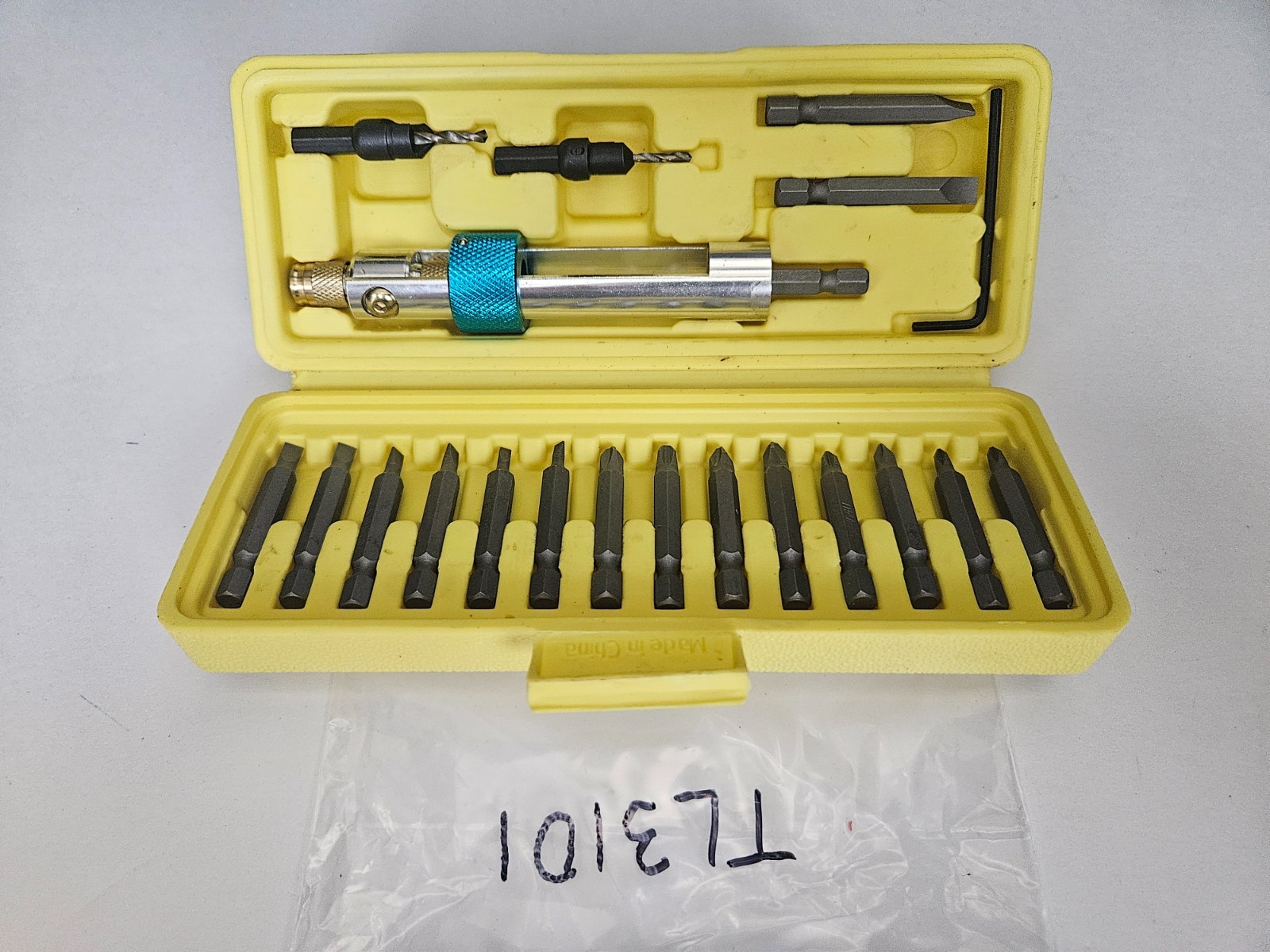 HALFTIME 21 PC DRILL DRIVER TOOL KIT/SET (TL3101)