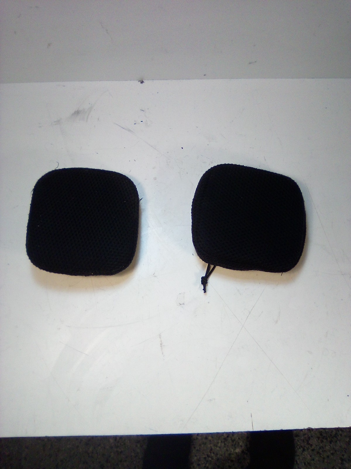 Permobil Powerchair Thigh Positioning Lateral Pads 4 X 4 With Cover Set of 2 SP1