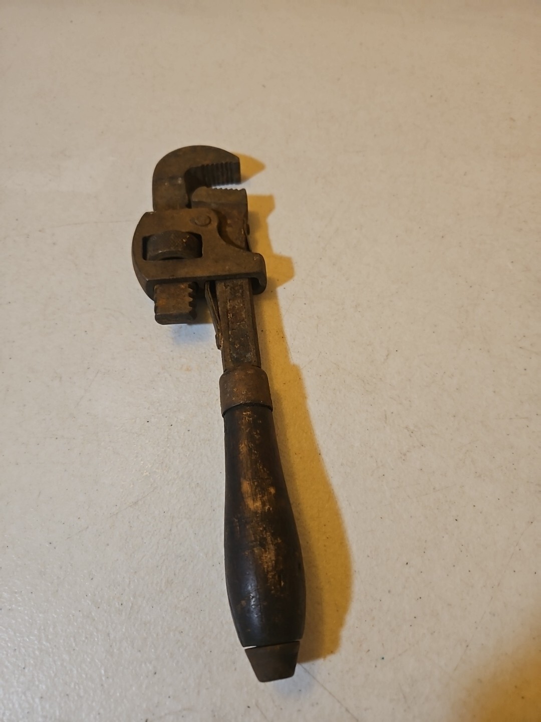 Old Vintage Antique Wood Handle Monkey Pipe Wrench #10