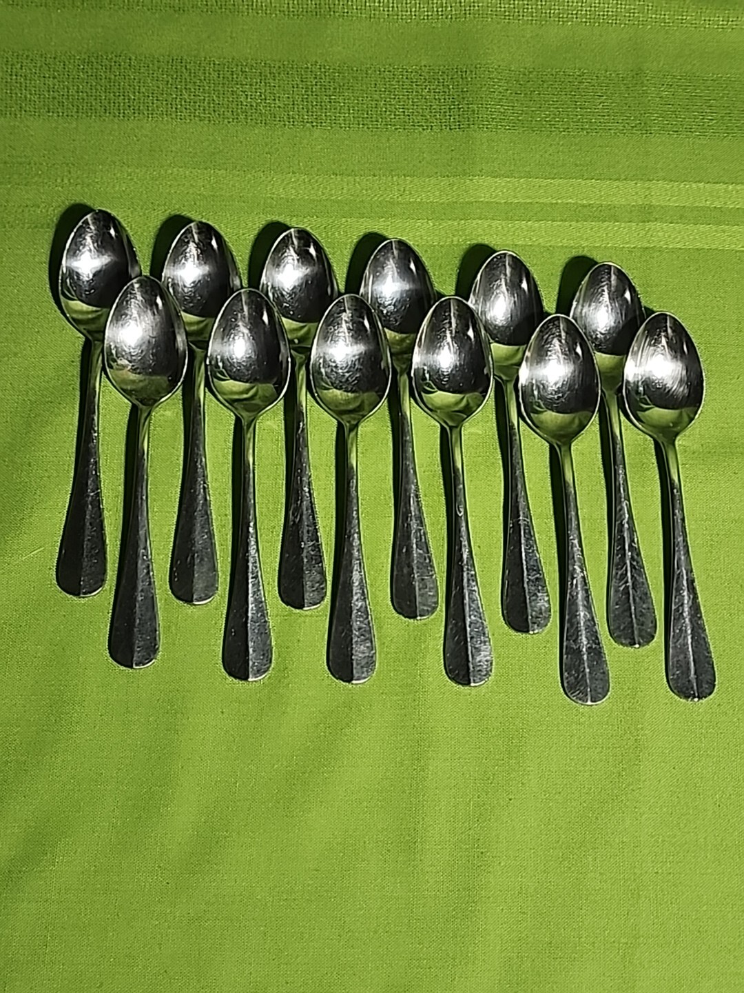 Towle Supreme Cutlery TRENT Stainless Flatware 12 TEASPOONS