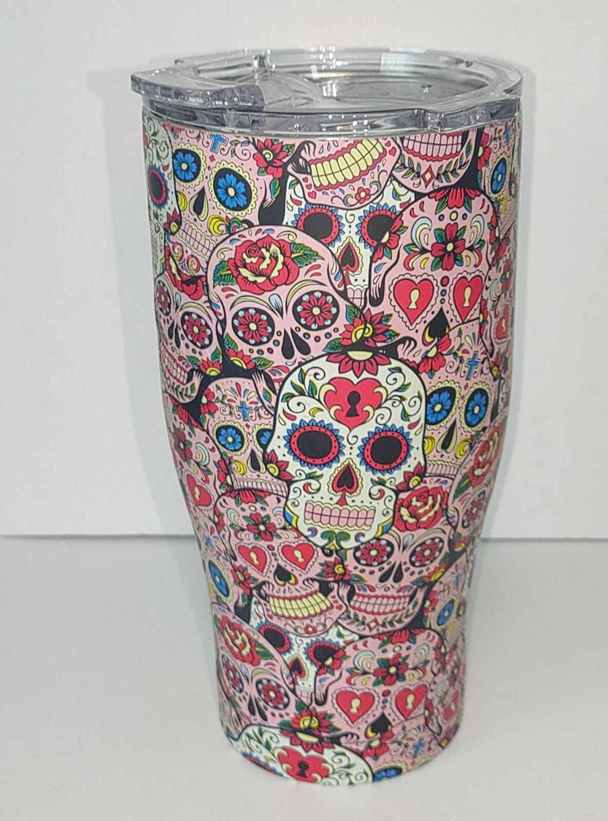 ORCA Chaser 27 Oz Tumbler Sugar Skull Whale Tail Lid Flip Top