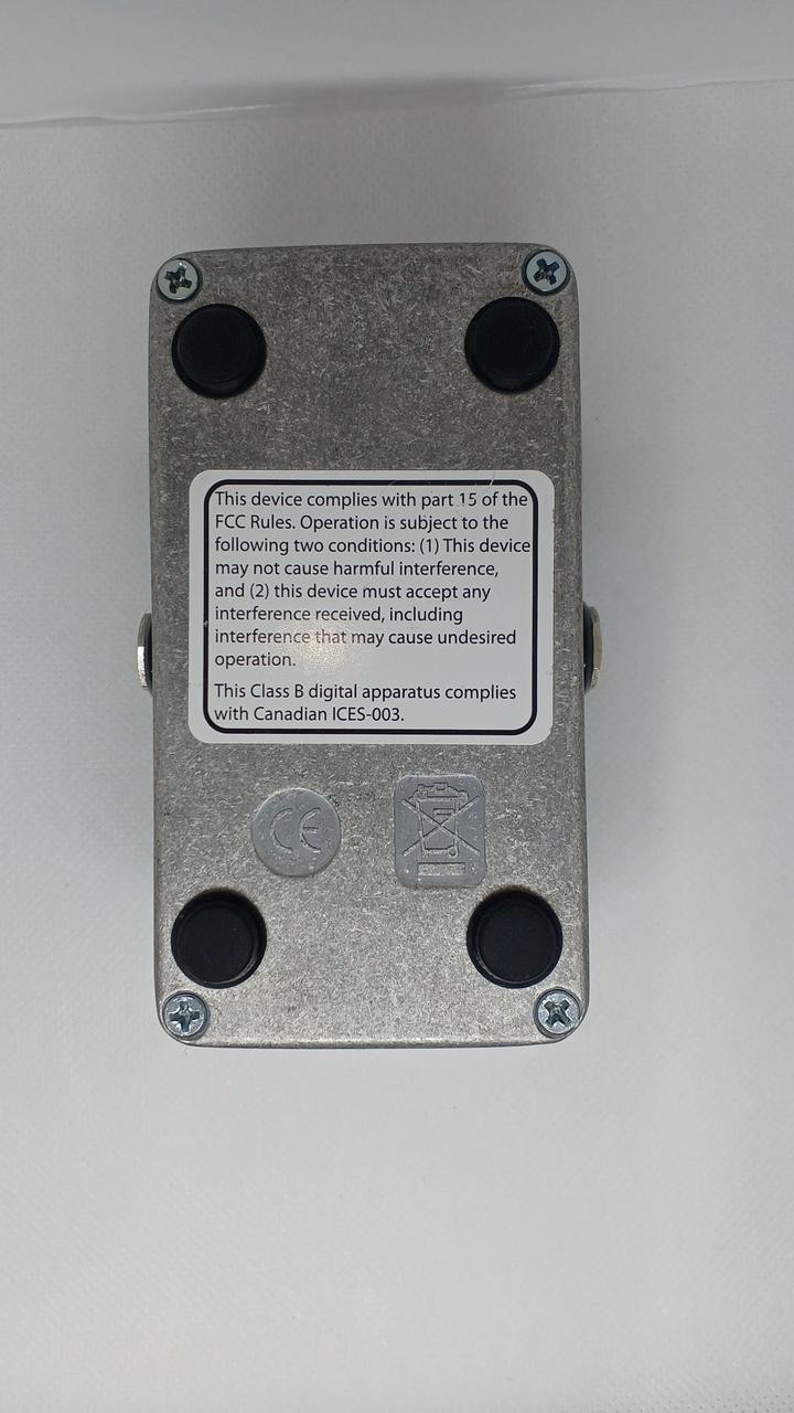 ELECTRO HARMONIX BASS PREACHER effector