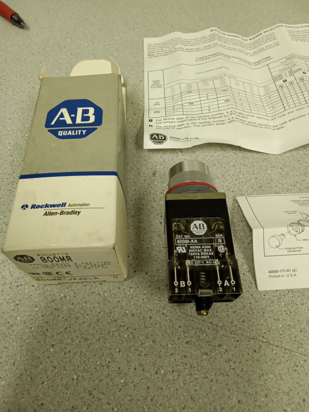 Allen-Bradley 800MR-JX2KLA Small Round 3 Position Selector Maintained Switch...