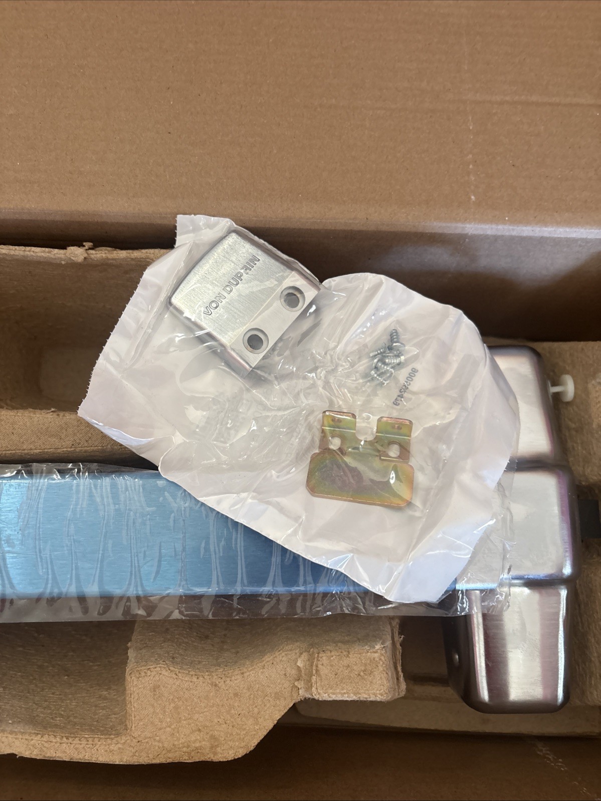 Von Duprin 3’ Exit Device LD-99-EO-US26D-3’-299-PBT=US32D