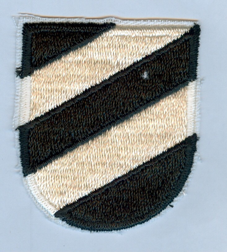 NORTH CAROLINA STATE GUARD / DEFENSE FORCE BERET FLASH - 12th REGIMENT   .... X