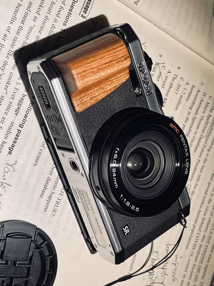 Wood Wooden Hand Grip Camera Holder For Pentax MX1 MX-1 Camera Ebony Rose wood