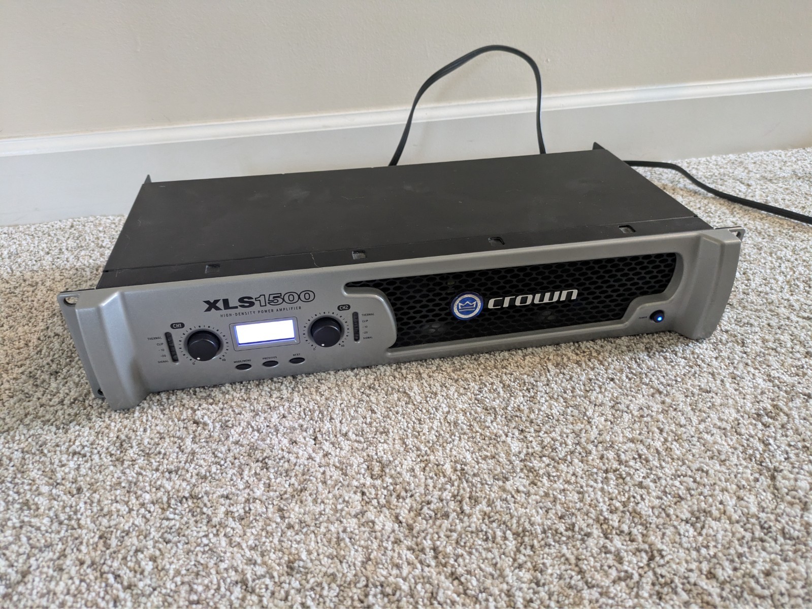 Crown XLS1500 Two-Channel Power Amplifier *TESTED*