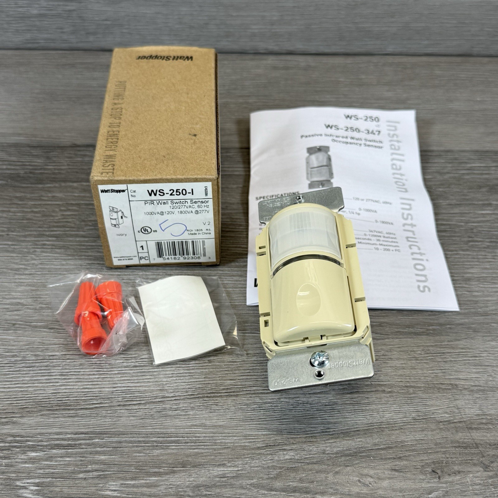 NEW WATTSTOPPER WS-250-I PIR WALL SWITCH SENSOR 120/277VAC 60HZ