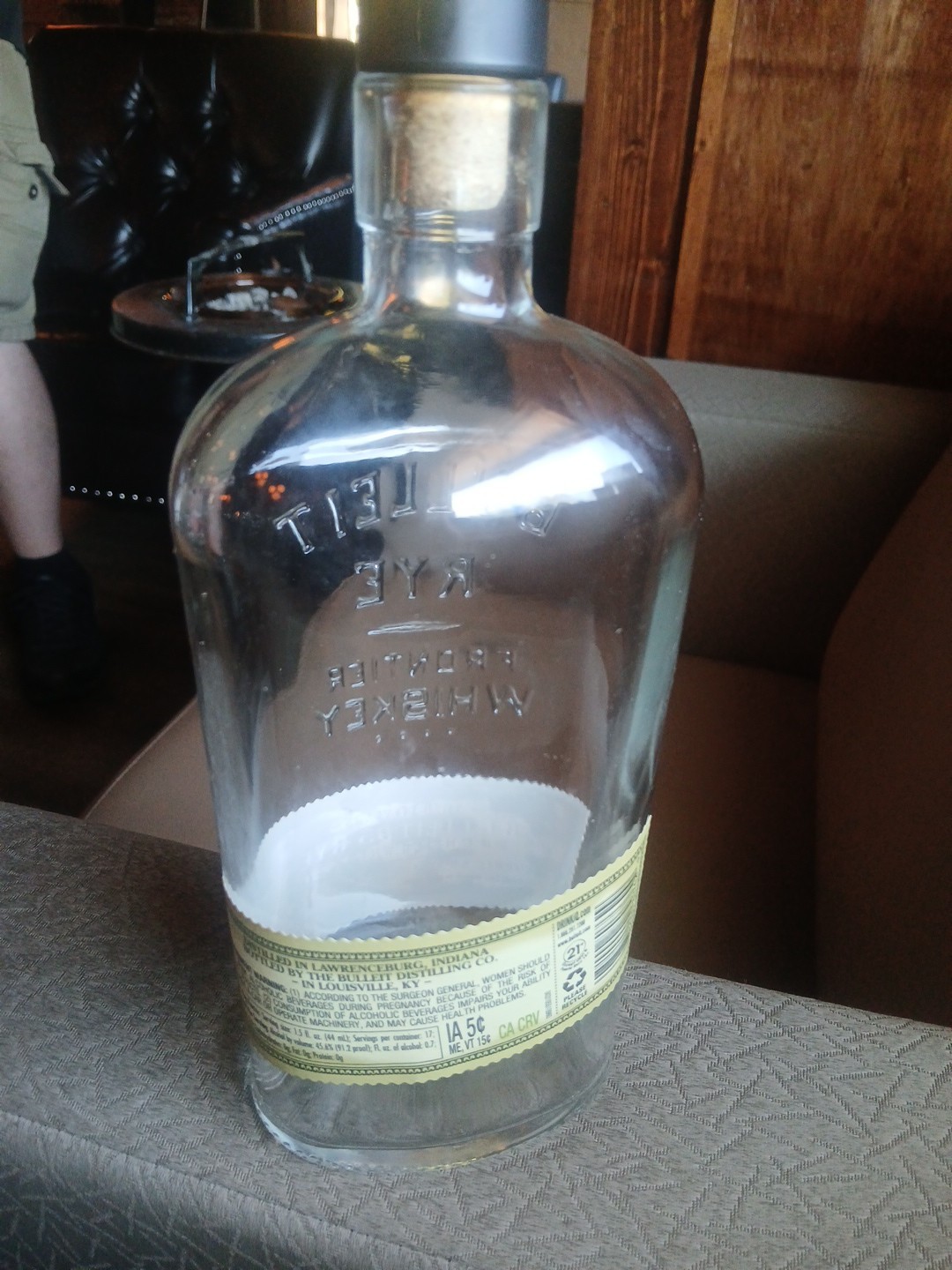 BULLEIT 95 RYE FRONTIER WHISKEY BOTTLE CORK TOP