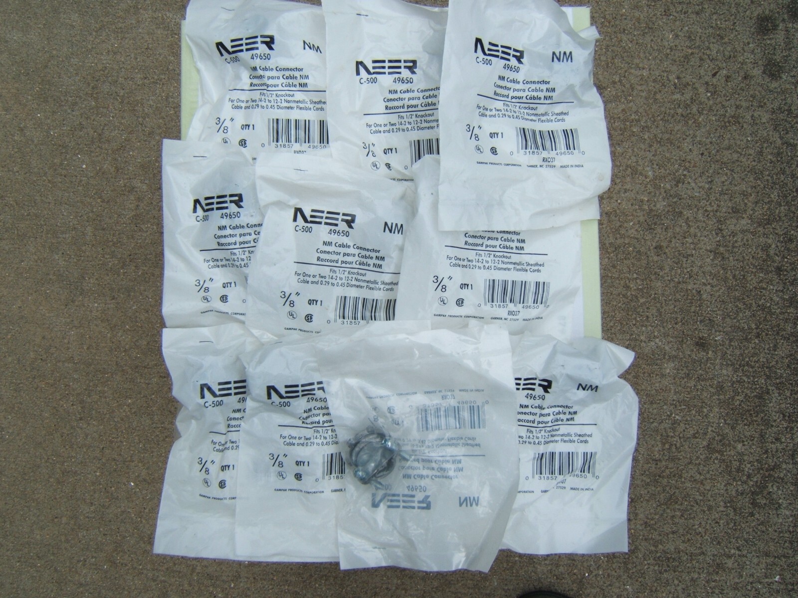 Neer C-500 NM/SE Clamp  Cable Connector  3/8 in. Dia. Lot of 10