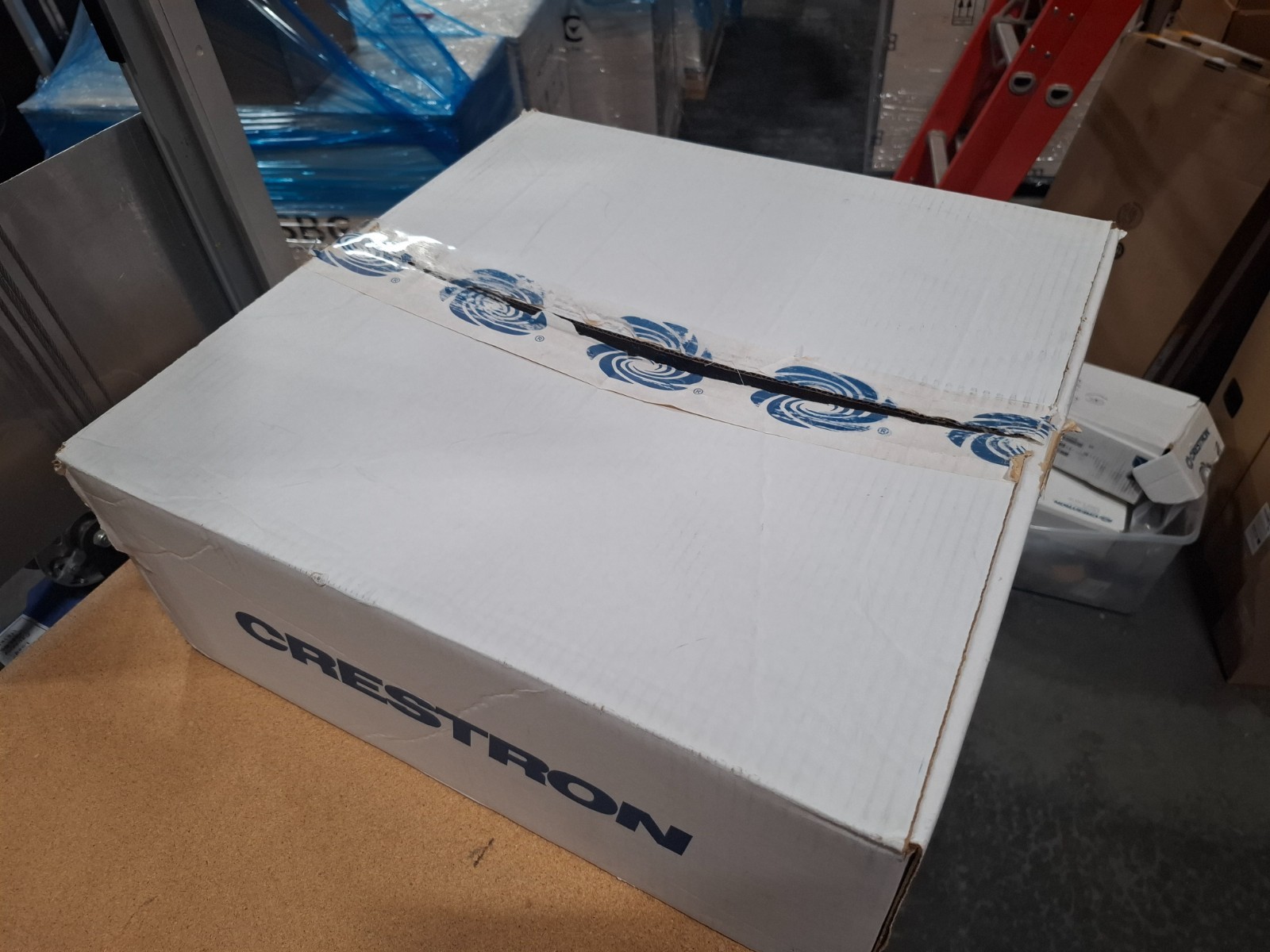 Crestron DMF-CI-8 DigitalMedia Card Chassis