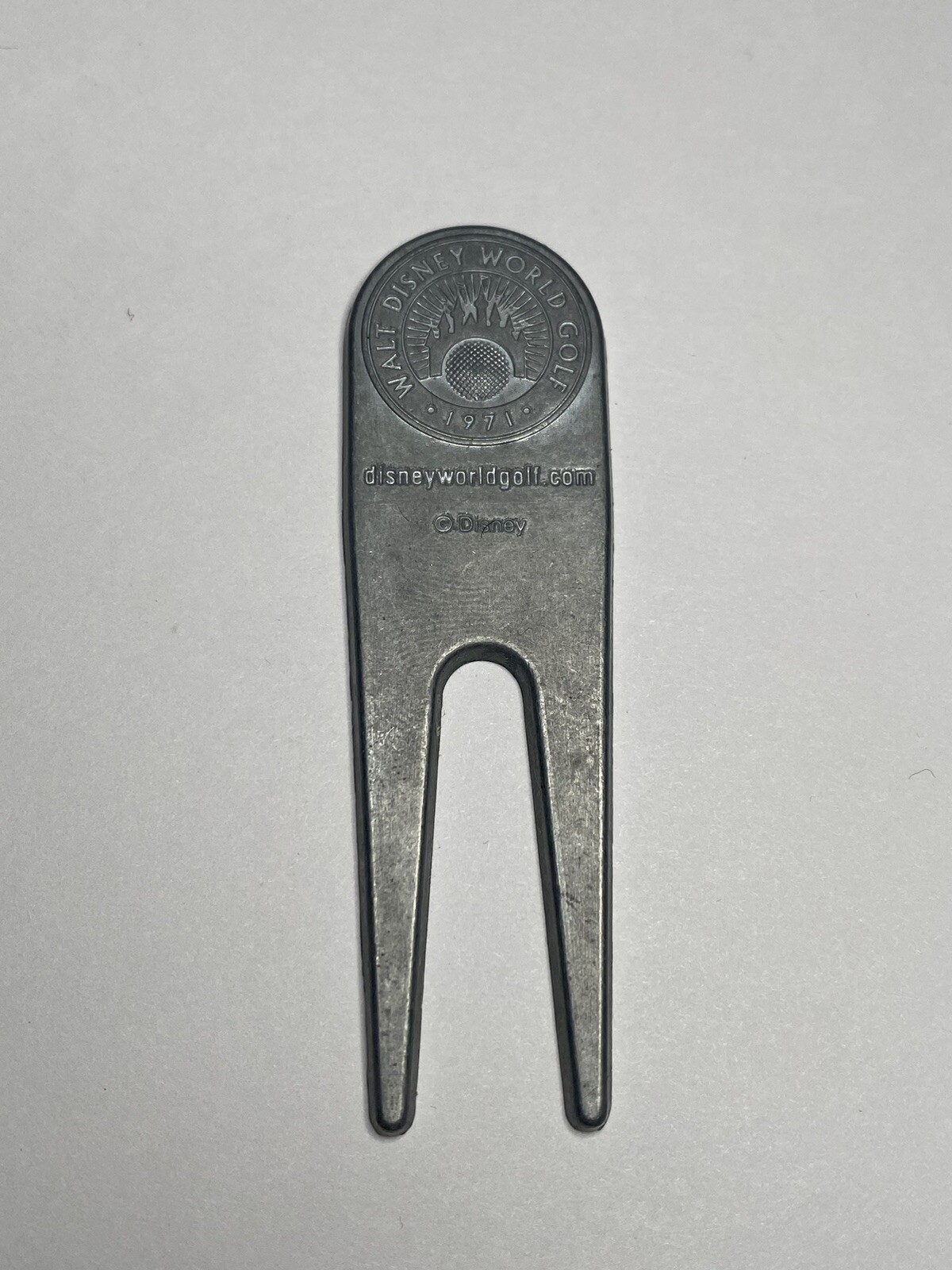 Vintage Walt Disney World Golf 1971 Collectible Metal Divot Repair Tool