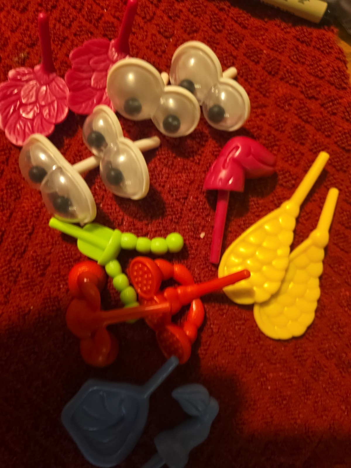13 pc 2005  Rare Play-Doh  EZ 2 do  Fun Animals & Insects Hasbro Toy parts 3TB30