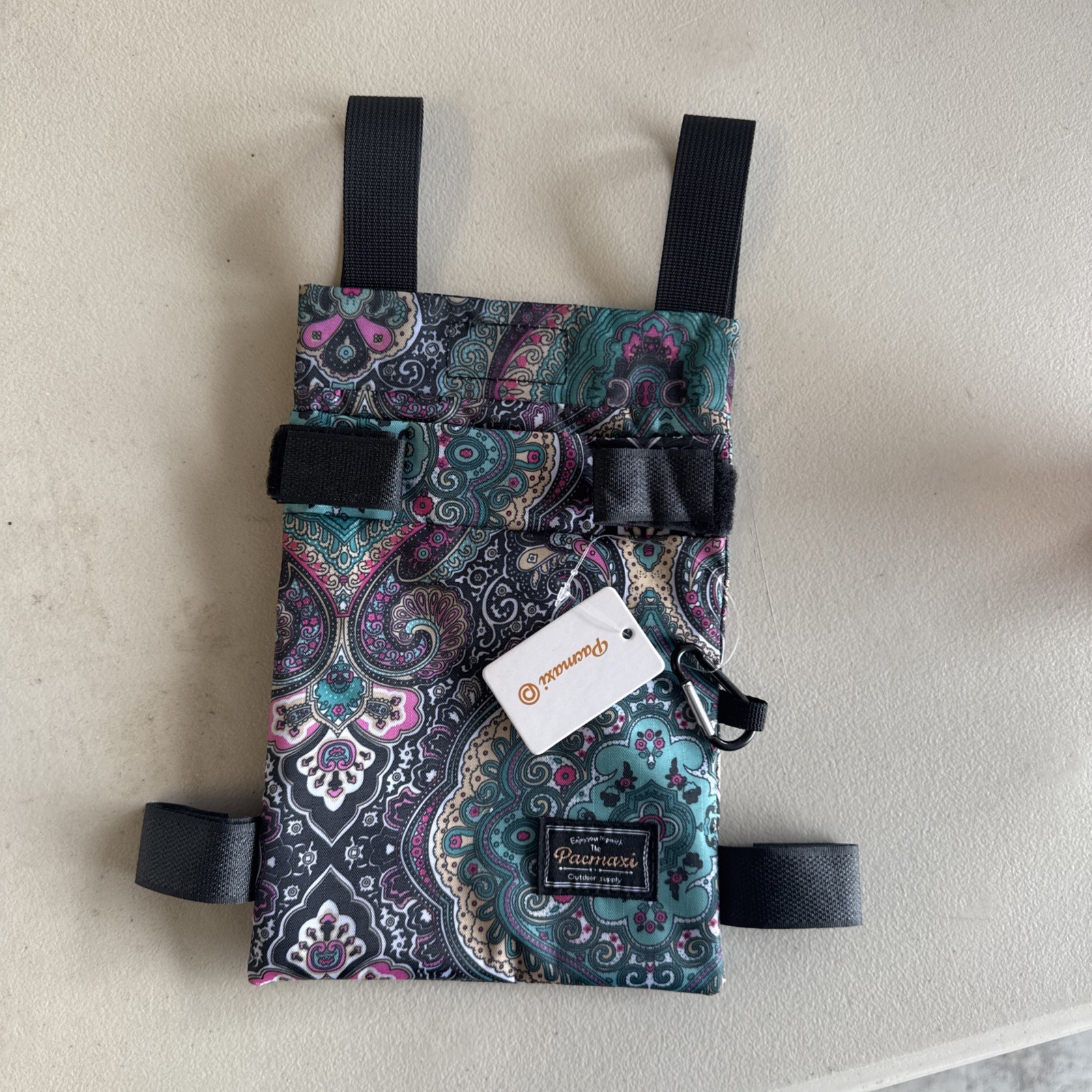 Pacmaxi Outdoor Supply Paisley 9" x 6" Pouch for Crutches