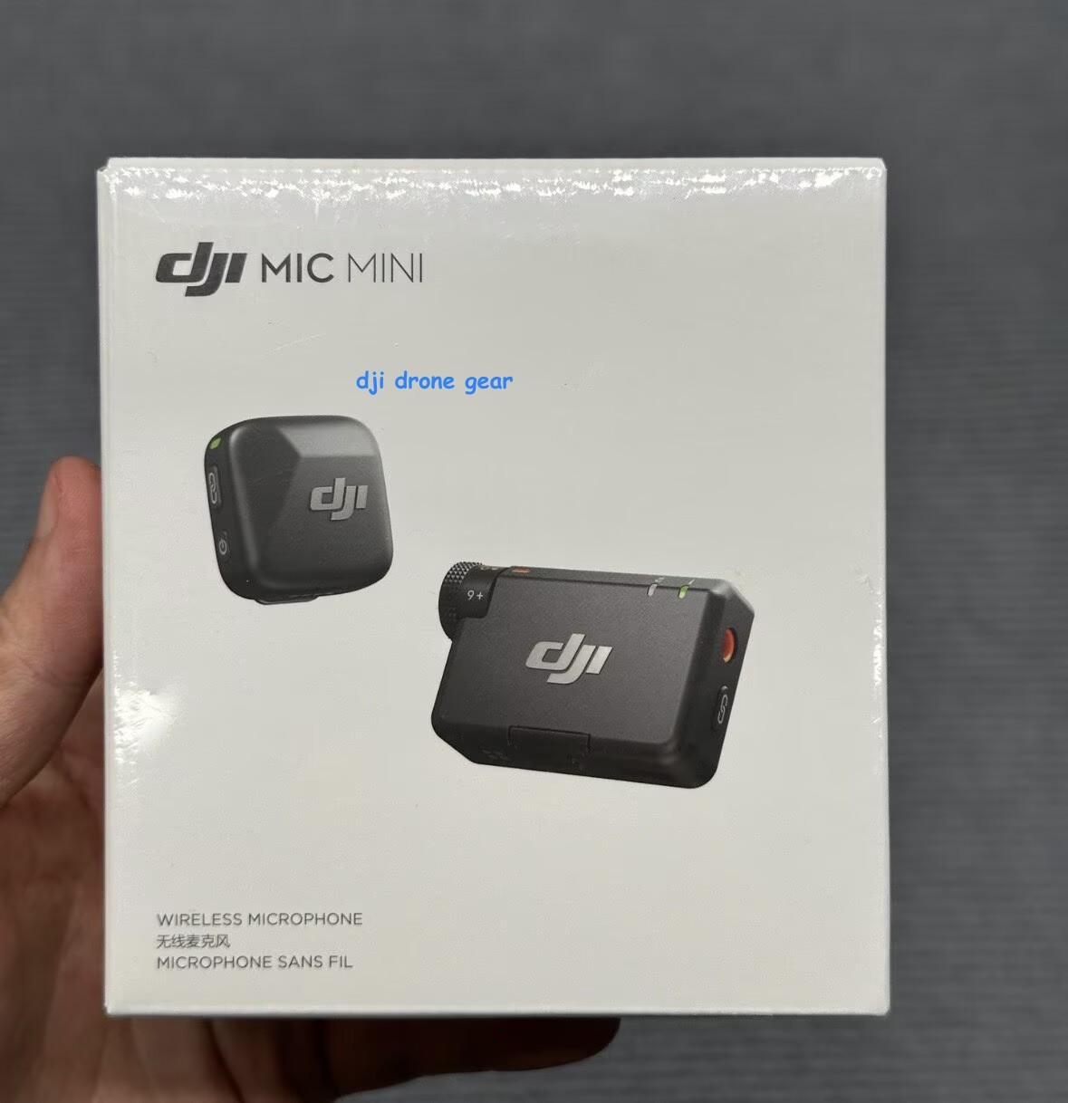 DJI Mic Mini 400m Wireless Lavalier Microphone Detail-Rich Audio Video Recording