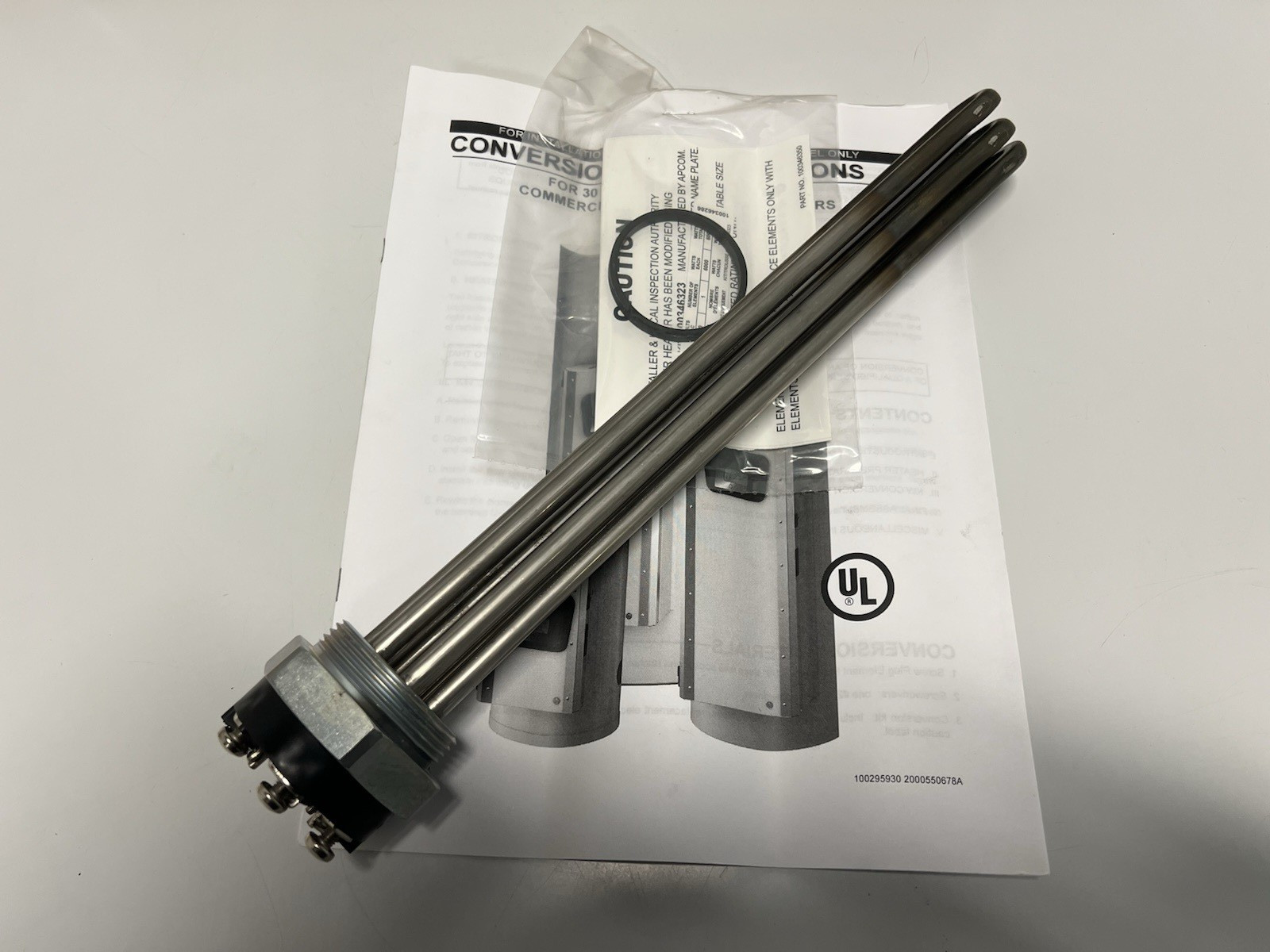 NEW, APCOM, 100346323, WATER HEATER ELEMENT CONVERSION KIT, 240V. (18L-1)