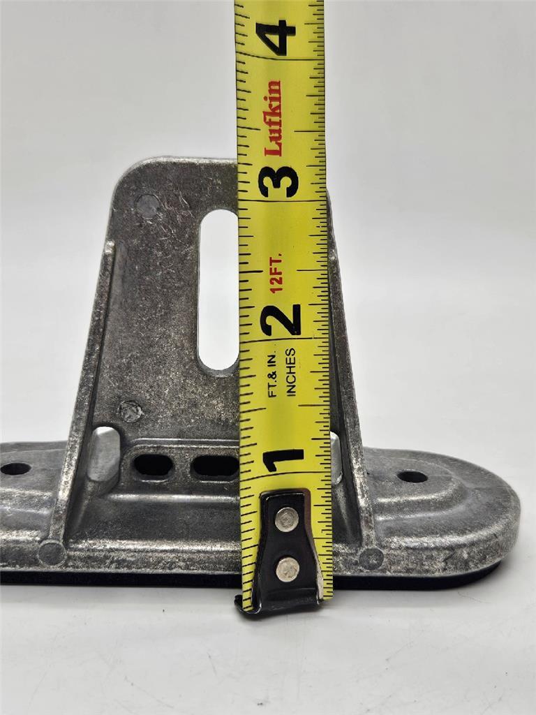 SnapNrack SpeedSeal DeckFoot, No Hardware or Rail Clips Included, Silver