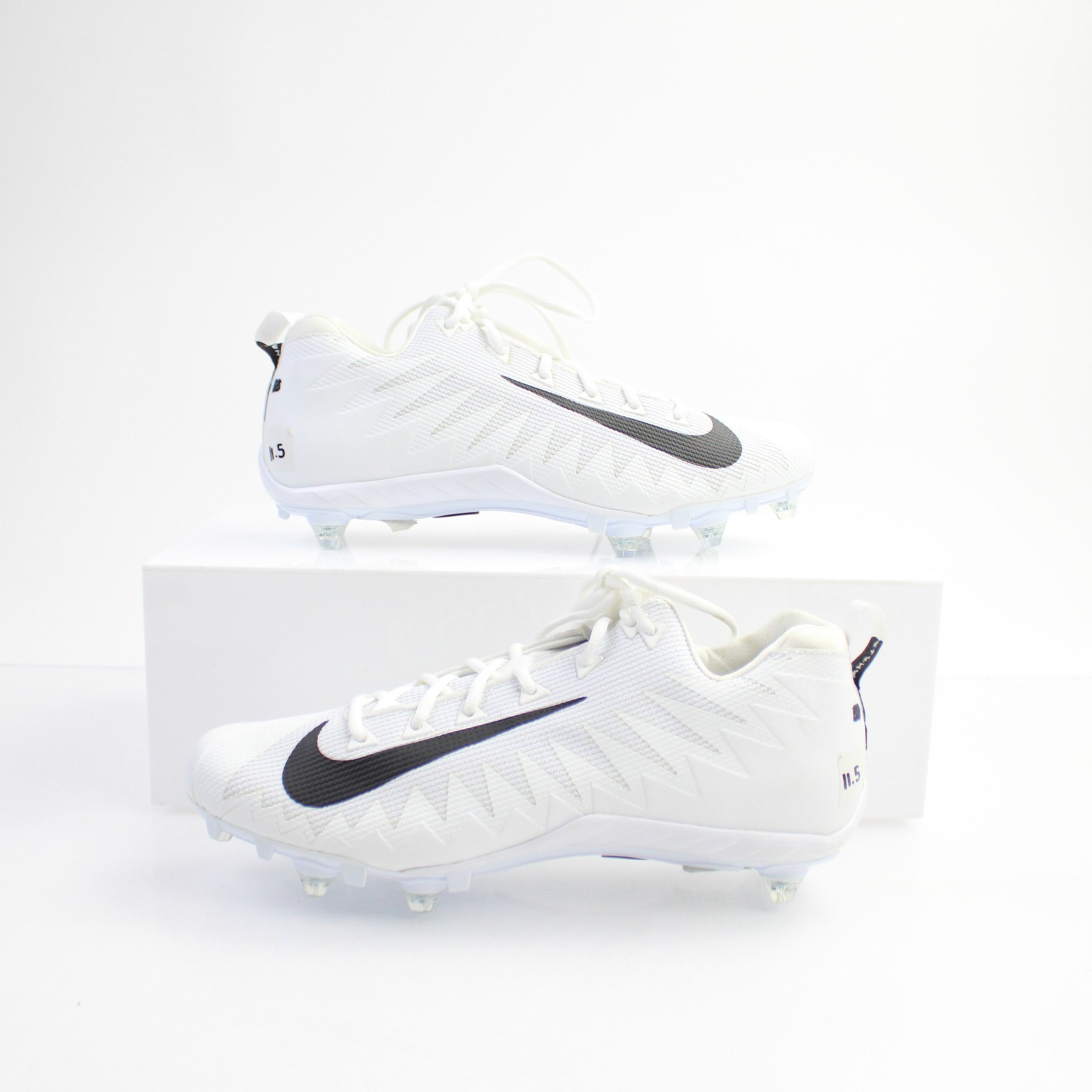 Nike Alpha Menace Football Cleat Men's White Used Multiple Sizes