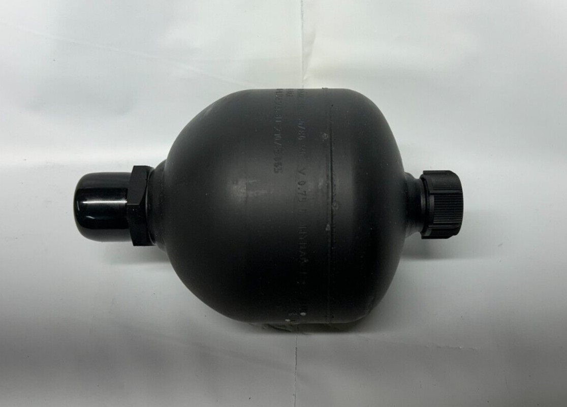 New- John Deere #F001509 Hydraulic Accumulator 770 810 1010 1110 1170 1210 1270