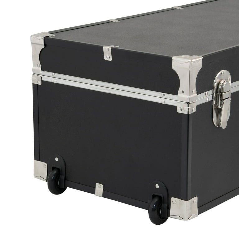 Seward Trunk SWD6115-18 Wheels & Lock 30 inch - Black