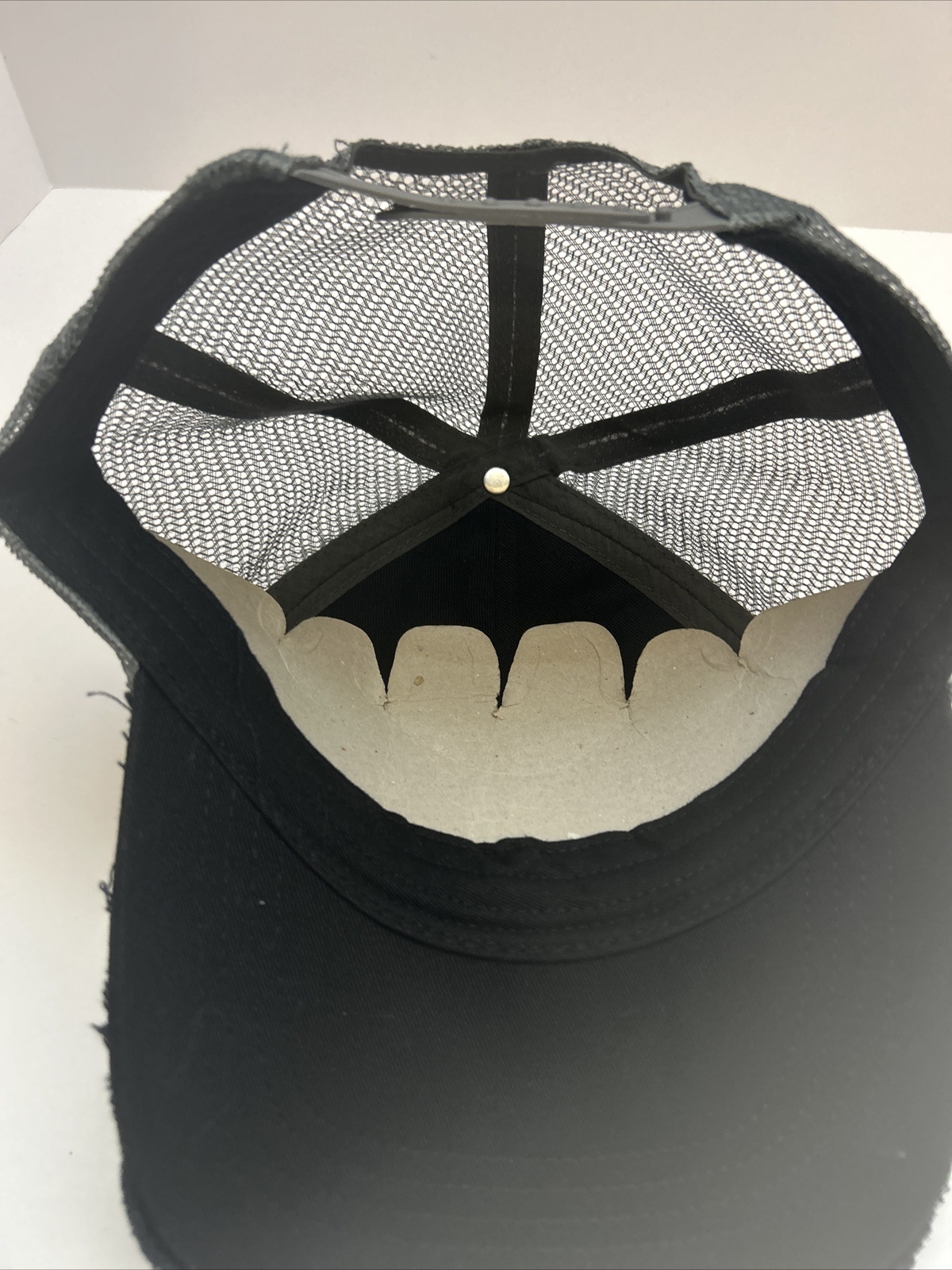 NEW IOMIC Golf Baseball Cap Black Adjustable Hat New/Authentic
