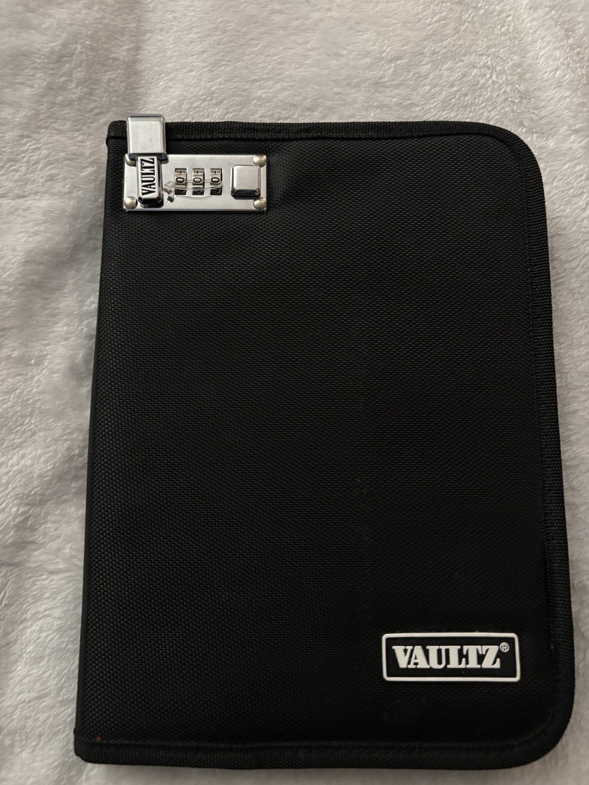VAULTZ Combination Lock Security Case for Notebook or Tablet with Tether Cable