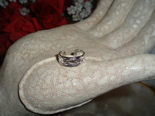 Gorgeous Sterling Silver Cross-wire Adjustable Toe Ring Stamped 925