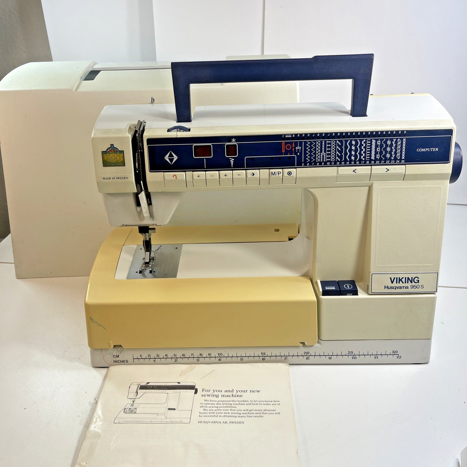 Viking Husqvarna 950S Heavy Duty Computer Sewing Machine - NO Peddle/Power Cable