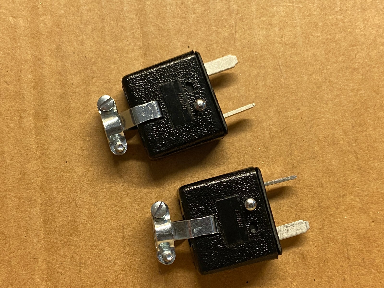2 New Pioneer Speaker Plug Replacements for Vintage Receivers (Qty)