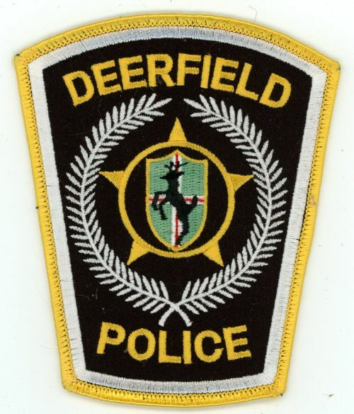 ILLINOIS IL DEERFIELD POLICE NICE SHOULDER PATCH SHERIFF