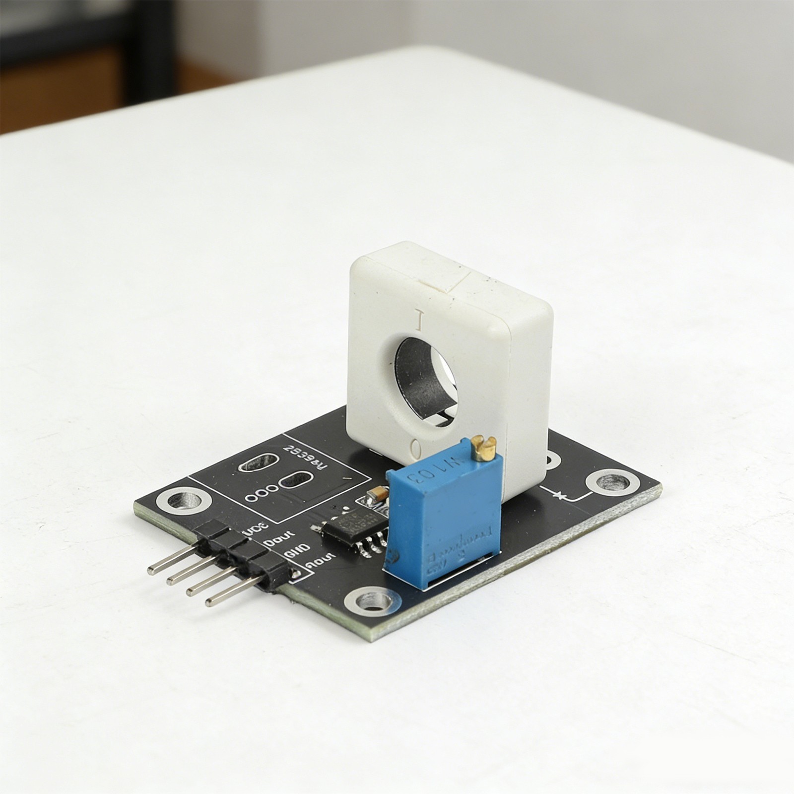 Current Sensor WCS1800 Module with Hall Effect DC 35A for Electrical Use