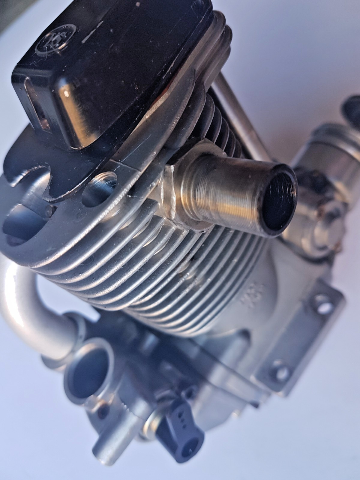 YS F-120 4Cycle Airplane Engine YS0070 Used