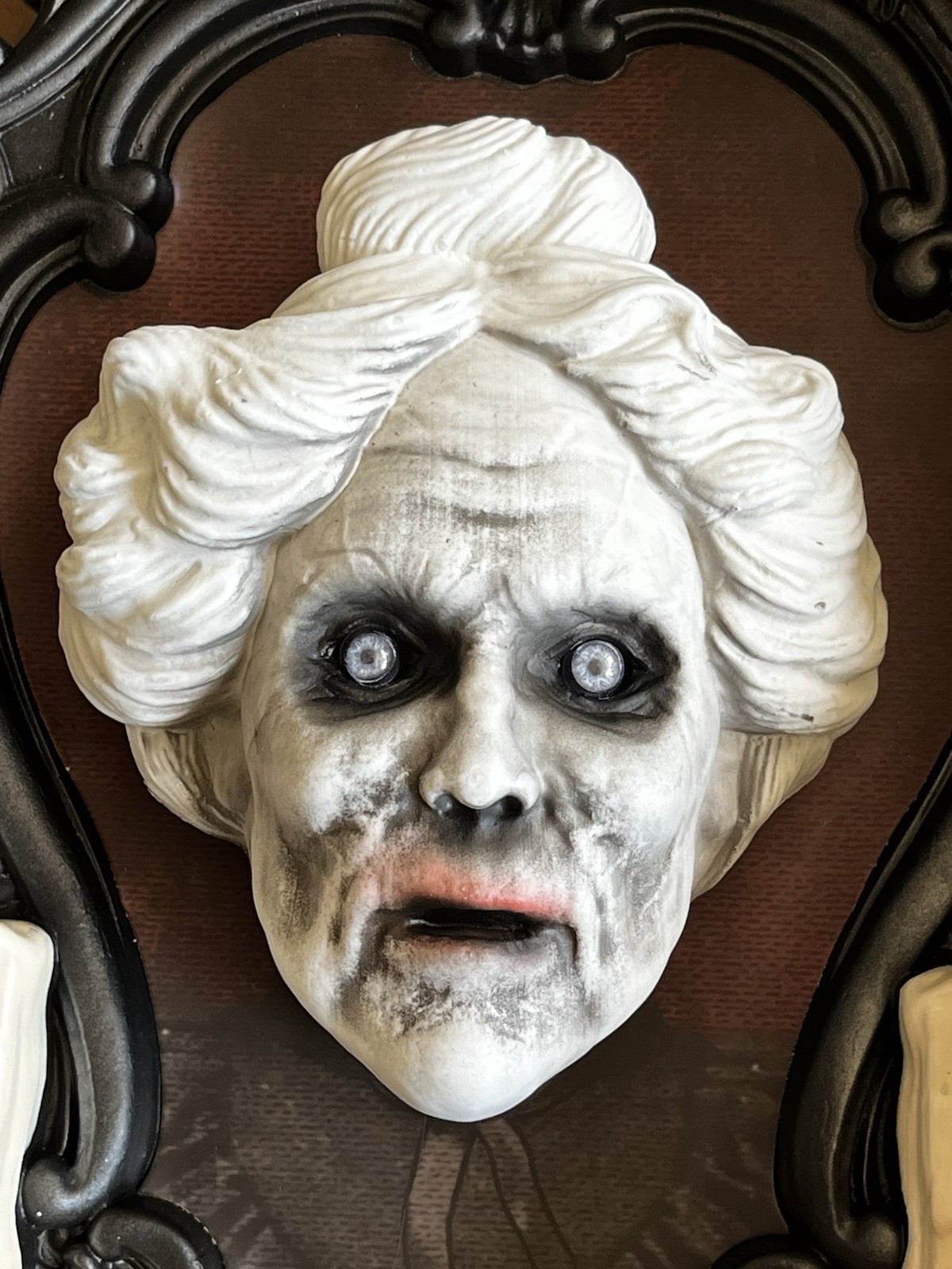 Haunted Living Talking Portrait Prop Mary Shaw Tekky FREE Shipping