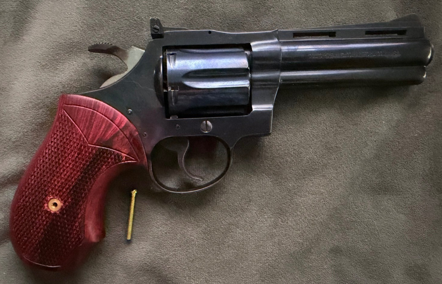 Colt D Frame grip series II,Diamondback Detective Special,viper,short squarebutt