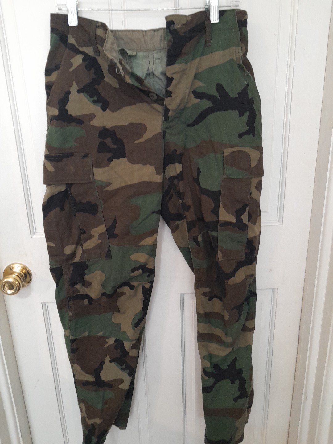 USMC Vintage camoflauge Pants Size Small Regular Inseam 29 1/2 To 32 1/2 Inch
