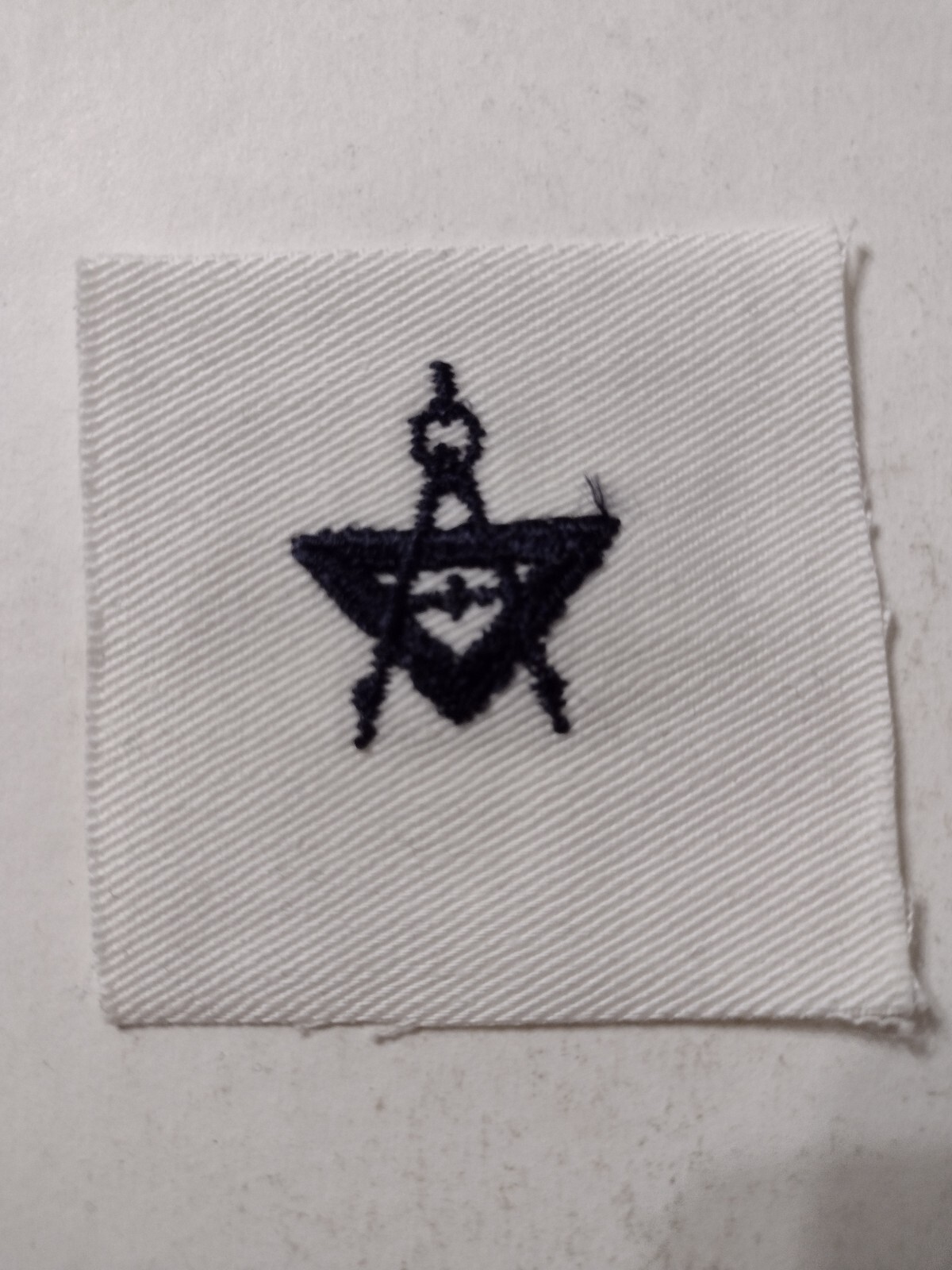 USN ILLUSTRATOR DRAFTSMAN DM STRIKER RATING BLUE ON WHITE :KY21-1