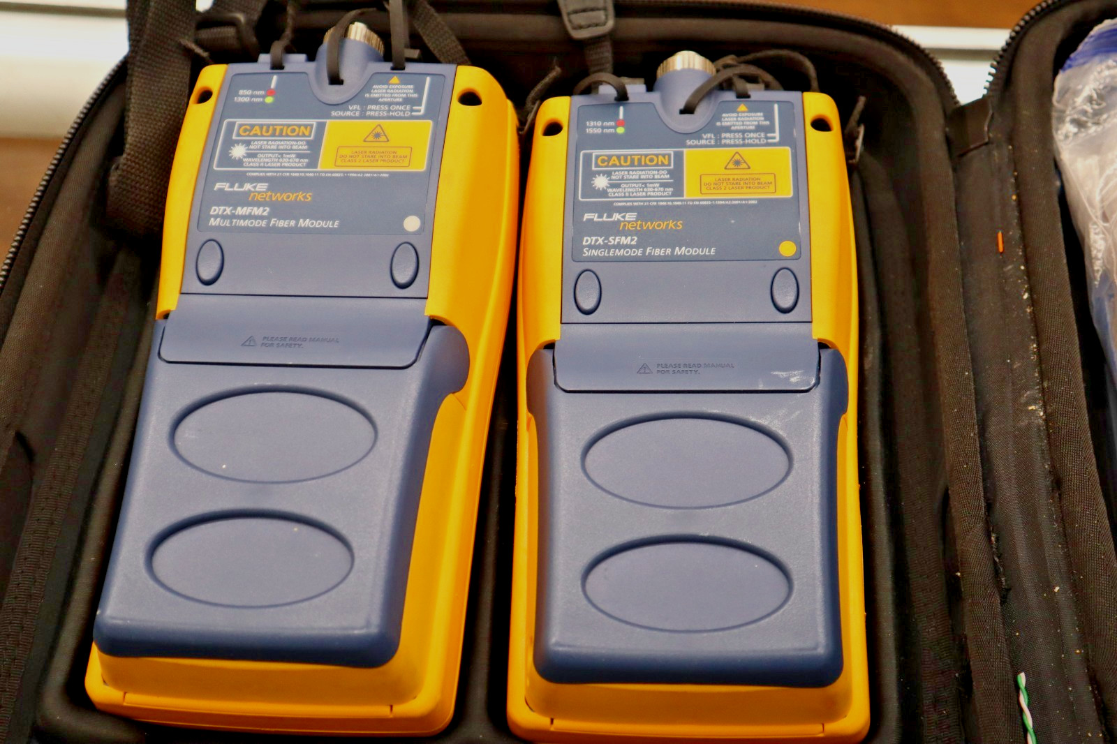 Fluke DTX-1800 Fiber Cable Analyzer & Smart Remote DTX-SFM2 DTX-MFM2 Modules +