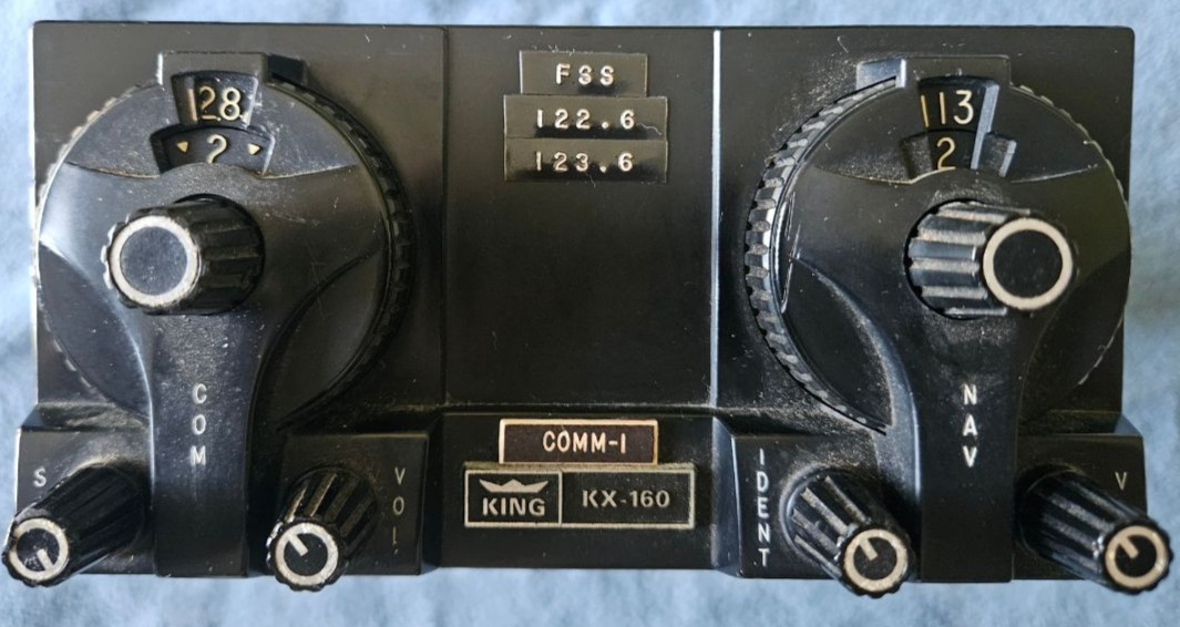 King KX-160 (NAV-COM) Radio Vintage