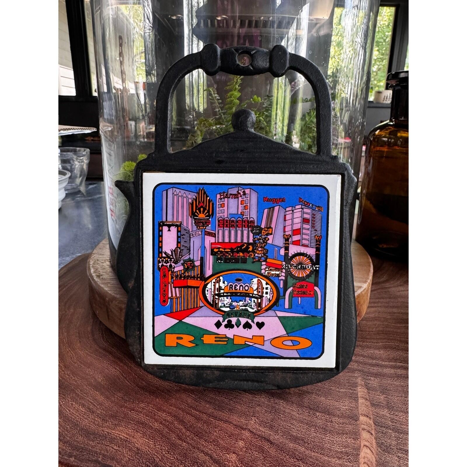 Vintage Reno Nevada Cast Iron Teapot Trivet Ceramic Tile Hot Pad Retro Souveni