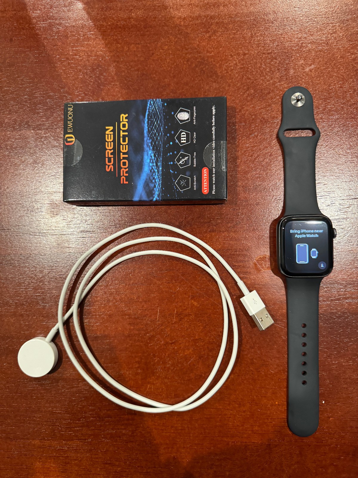 Apple Watch SE (1st Generation) 44mm, Space Gray, A grade, 89% battery + extras