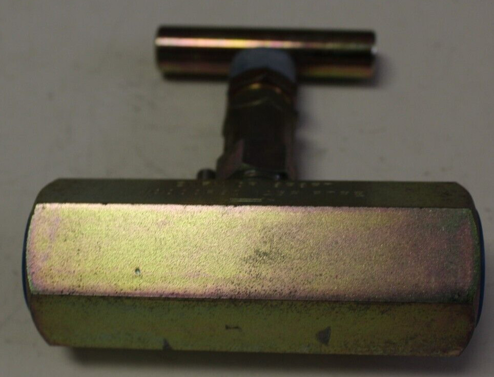 CPV8F8FT 1/2" Needle Valve FXF 10,000 PSI Steel