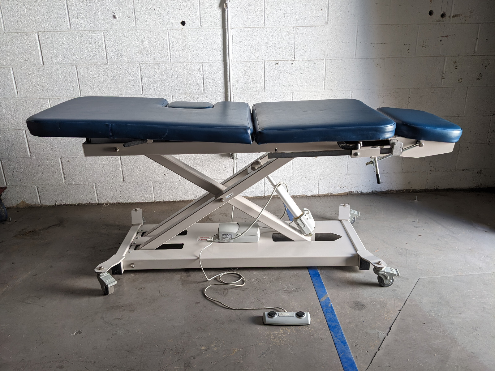 Clinton Power Imaging Table