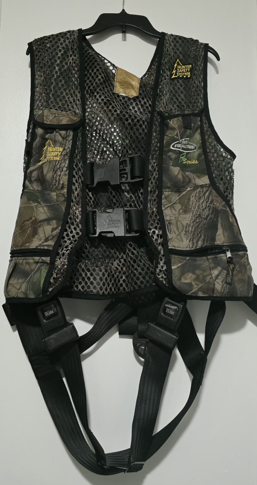 Hunter Safety System Team Realtree Pro Series Safety Harness Camouflage Lightwe…