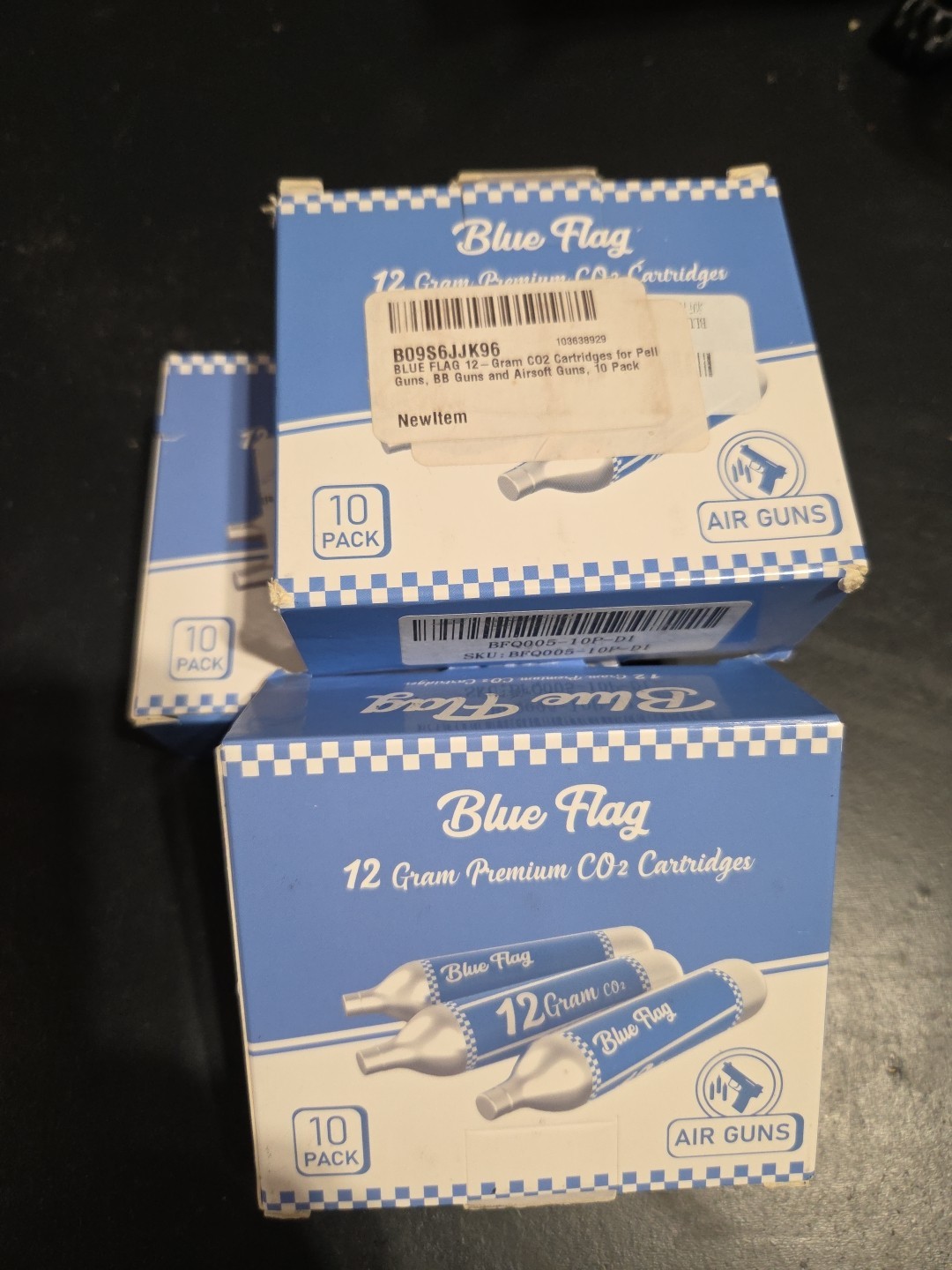 (LOT OF 30) BLUE FLAG 12 GRAM PREMIUM CO2 CARTRIDGE